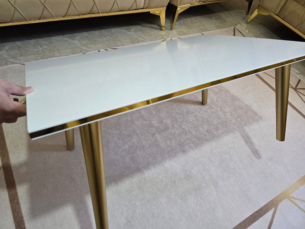 طاولة بيضاء 90*60سنتم